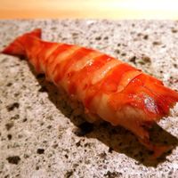 鮨よしかわ 恵比寿 - 車海老
                茹でたのにこのデカさ！！