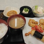 ゆき蛸 - 揚げたて練り天定食  ご飯がデカい(￣▽￣;)！