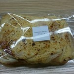 カズノリ イケダ アンディヴィデュエル - 名前も値段も？なパン たしか500円位