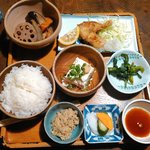 田吾作定食(８２０円）