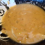 Taifuu - 麺を完食したら濃厚な豚骨野菜スープが顔を出した