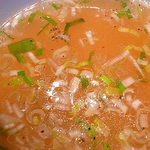 自家製拉麺 まつかぜ - ネギの食感が面白いスープ