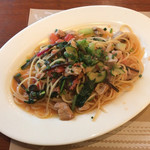 ラ・バイア  - スパゲティを真上から撮影。