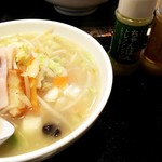リンガーハット - 野菜たっぷり食べるスープ(塩味) ¥700(税別)