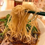 T'sたんたん - 麺は細麺！