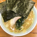 千葉家 - ラーメン並￥730