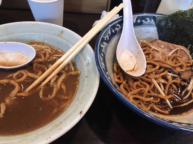リニューアル 濃厚ラーメンと油そばの店 蝙蝠 こうもり 松戸 ラーメン 食べログ