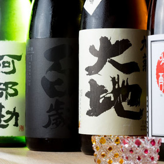 We offer sake collected from all over the country. Enjoy sommelier-selected wines