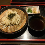 讃岐つけ麺 寒川 - やっぱ素うどんが1番染みるわ
            だって讃岐っ子だから…