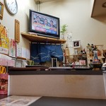 居酒屋山之手 - カウンター席でTV見れます