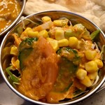 本格インド料理アシス - サラダ