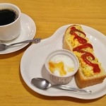 CAFE しくらめん - モーニングセット・エッグトースト（400円）、お飲み物はコーヒー