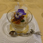 トゥ・ラ・ジョア - ベルエレーヌのバシュラン風