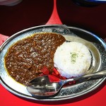 風は南から - ミニ牛すじカレー 300円