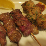 酒菜坊 橋蔵 - はつ・砂肝・レバー・橋蔵自慢の手作りつくね　ズームアップ