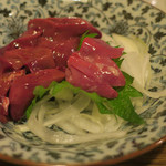 酒菜坊 橋蔵 - 大山地鶏レバ刺　ズームアップ