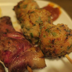 酒菜坊 橋蔵 - はつ・砂肝・レバー・橋蔵自慢の手作りつくね　ズームアップ