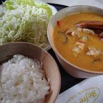 和のみ - 「レッドカレー＆サラダ」