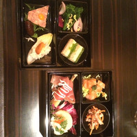 DINING & BAR TABLE 9 TOKYO - 