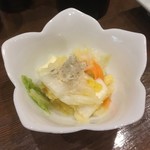 生駒 - 白菜漬け山わさびのせ500円