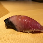 鮓職人 秦野よしき - カツオ藁炙り