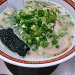 長浜ラーメン 博多っ子 - チャーシューめん  ９００円