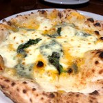 イタリアン スパニッシュ カフェ フィガロ - 