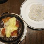 ジェンコバル - チキンチーズカレー980円