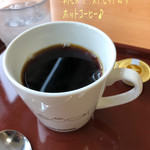 Mosu Baga - 朝モスのトーストセット(ドリンク付/330円)があったのでそれにする♪ ドリンクはホットコーヒー☆彡
                        たっぷりのコーヒーにサクッと焼かれたトースト。すぐ出てきてくれるし美味しくて丁度良かったよ(^^♪