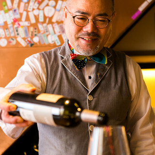 You will be served by a skilled master sommelier with 40 years of experience.