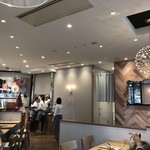 アフタヌーンティーラブアンドテーブル - 