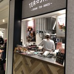 アフタヌーンティーラブアンドテーブル - 