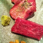 和牛焼肉KIM - 【2011.10.25】塩焼3点（サーロイン、上タン中、特選ハラミ）