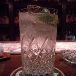 サーティーナイン - ●ジン・ソニックの完成である