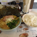 横浜家系ラーメン みさきや - 今日のお昼