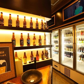 お隣のプラチナビアマルシェで気に入ったビールは持ち帰ろう！