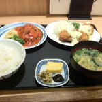 橋本わっぱ定食堂 - 選べる定食930円：チキン南蛮＆煮込みハンバーグ
