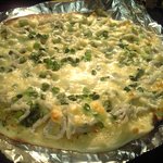 Bar bEach - 釜揚げしらすのマヨネーズピッツァ。手作り生地の人気の一品！