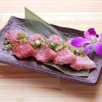 黒毛和牛専門 焼肉にく久