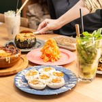 botanical  table Offf - 