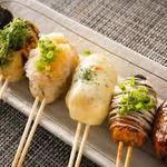 焼鳥ジブリン - つくねワールド。いろいろトッピングあります