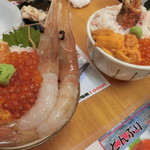 北のどんぶり屋 滝波食堂 - わがまま丼4品小サイズ＆わがまま丼3品普通サイズ