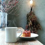 ブリコラージュ ブレッド アンド カンパニー - コーヒーから立ち上る湯気が、ほわ～～。(*´∀｀)