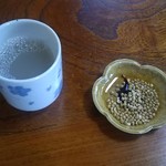 一茶庵 - 飲み物、小皿