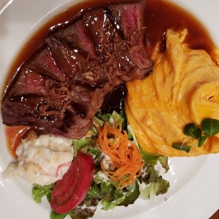 MUU MUU DINER Fine Hawaiian Cuisine_1