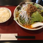 野並飯店 - 胡麻ダレからしラーメン（自家製タレ）＋大盛り＋ 小ライス