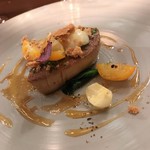 レストラン ラリューム - フォアグラのブランシャ焼きと金柑のコンポートとオレンジのエッセンス