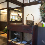 テマヒマ - 店内