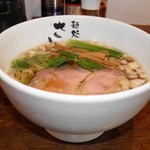 麺処さとう - 鶏だし醤油ラーメン 780円