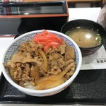 吉野家 - H30.10　牛丼並・味噌汁